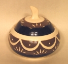 bear-design-covered-bowl-porcelain
